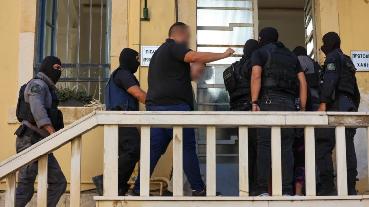 Κρητική μαφία: Ποιοι είναι ο «στρατηγός» και ο «Αυστραλός» – Στην φυλακή οι δύο αδελφοί, φερόμενοι «εγκέφαλοι»