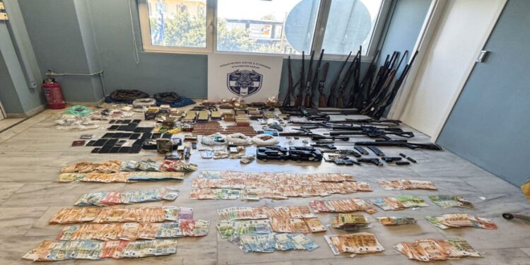 Νέες αποκαλύψεις για τα μέλη της μαφίας στην Κρήτη: Παζάρευαν λείψανα Αγίου – Ήθελαν να νοικιάσουν κτίριο του νοσοκομείου Χανίων