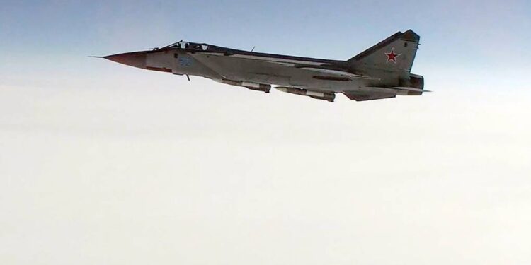 Σε κόκκινο συναγερμό το NATO: Ρωσικά μαχητικά MiG-31 «σημάδευαν» το Ταλίν – Παραβίαση του εναέριου χώρου της Εσθονίας