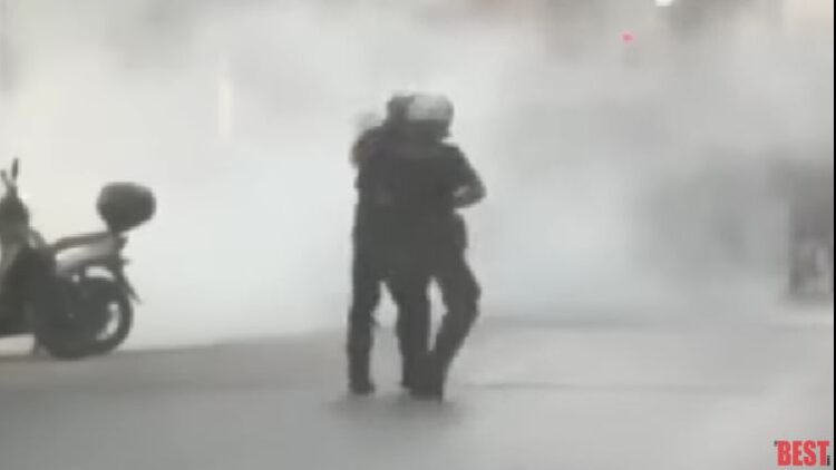 ΜΑΤατζής… δέρνει ΜΑΤατζή: Στην πορεία για τον Παύλο Φύσσα στην Πάτρα (βίντεο)