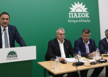 ΠΑΣΟΚ προς ΝΔ: Αποτύχατε. Σε ελεύθερη πτώση η “ανθεκτική” Ελλάδα που παραδίδετε – Το δριμύ κατηγορώ για το περιβάλλον