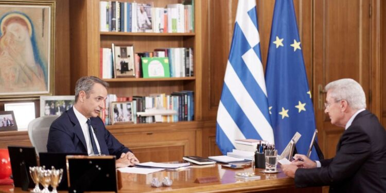 Μην ανησυχείτε ο Μητσοτάκης δεν πρόκειται να φορολογήσει τους πλούσιους