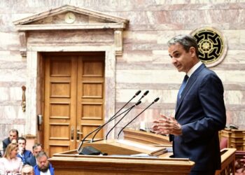 ΠΑΣΟΚ για ομιλία Μητσοτάκη στην Κ.Ο της ΝΔ: To… «μασάζ» που κατέληξε απολογία – Τα «λεφτόδεντρα» τρέχει να υιοθετήσει τώρα