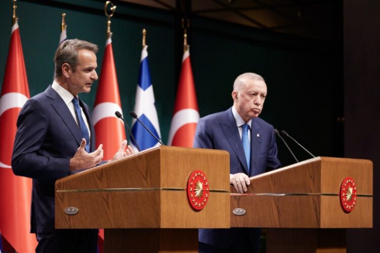 Αναβολή Ερντογάν: Θα δεχθεί νέα συνάντηση ο Μητσοτάκης μετά από τέτοια προσβολή; Θα προστατεύσει το κύρος της χώρας μας;