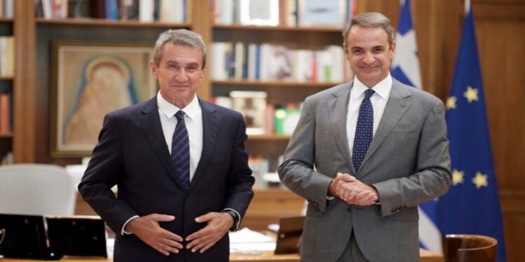 Ο Λοβέρδος, η Νέα Δημοκρατία και η αέναη μετεγγραφή στο Κέντρο