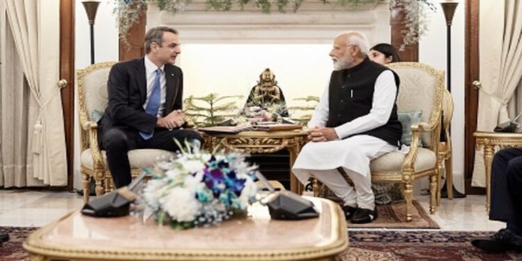 Τι συζητήθηκε στην τηλεφωνική επικοινωνία Μητσοτάκη με Μόντι 