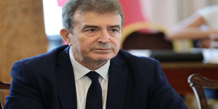 Χρυσοχοΐδης: Δεσμεύονται οι περιουσίες όσων εμπλέκονται στο σκάνδαλο του ΟΠΕΚΕΠΕ