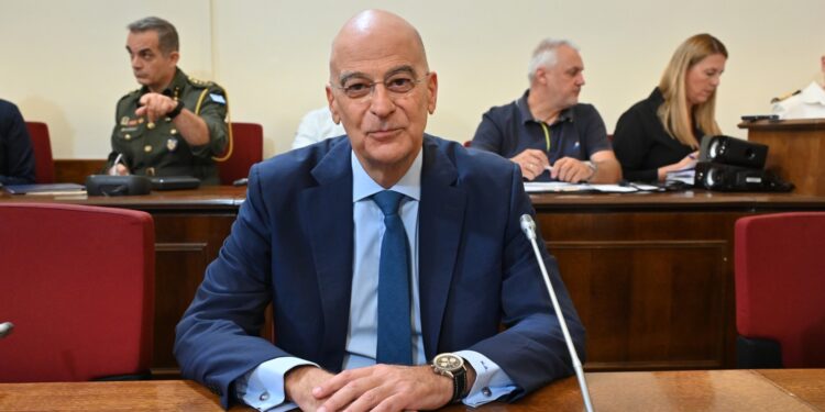 Βουλή: Ο Νίκος Δένδιας αγοράζει φρεγάτες τελευταίας γενιάς