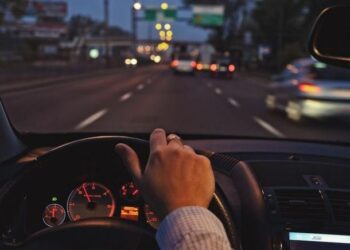 Έτρεχε με 208χλμ στην εθνική οδό Αθηνών – Λαμίας!