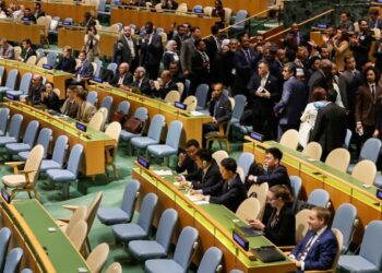 Σε άδειες καρέκλες μίλησε ο Νετανιάχου στον ΟΗΕ – Μαζικές αποχωρήσεις πριν την ομιλία του