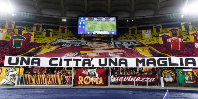 Συναγερμός για ξένους χούλιγκανς στη Ρώμη: Έλληνες οπαδοί καταφτάνουν για το ντέρμπι μεταξύ Λάτσιο – Ρόμα