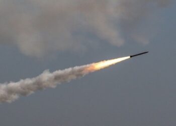 Ο ισραηλινός στρατός αναχαίτισε πύραυλο που εκτόξευσαν οι Χούθι