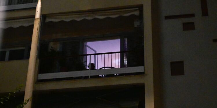 Πατήσια:  Η 34χρονη ήταν κατά των γιατρών – Είχε γεννήσει και τα άλλα της παιδιά στο σπίτι