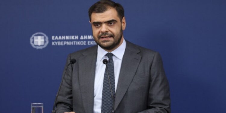 Μαρινάκης: “Θα τοποθετηθούν 80 νέοι ελεγκτές εναέριας κυκλοφορίας στο αεροδρόμιο «Ελ. Βενιζέλος»”