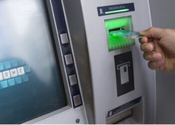 ΟΠΕΚΑ: Ποιοι δικαιούνται επίδομα έως 750 ευρώ, όλες οι λεπτομέρειες