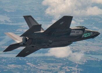 Πολωνία: Σήκωσε μαχητικά – Μαζική ρωσική αεροπορική επίθεση