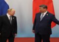 Το διπλωματικό φλερτ Πούτιν – Σι στην Κίνα: Ο Ρώσος Πρόεδρος επαίνεσε τη δύναμη των δεσμών μεταξύ Μόσχας και Πεκίνου