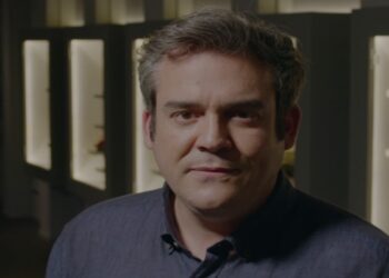 «Ξεκουράσου μάνα μου, θα μου λείπεις»: Βαρύ πένθος για τον Πυγμαλίωνα Δαδακαρίδη