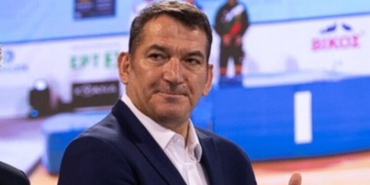 Η αντίδραση της ΕΟΕ για την δημοπρασία της Ολυμπιακής δάδας από τον Πύρρο Δήμα