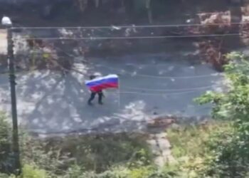 Οι ρωσικές δυνάμεις έχουν καταλάβει «περίπου τη μισή» Κουπιάνσκ – Η Ουκρανία διαψεύδει