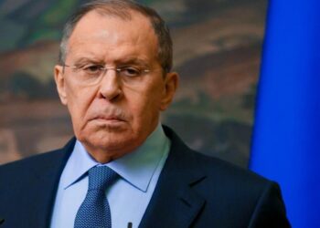 Σεργκέι Λαβρόφ: «Να συνεχιστούν οι διαπραγματεύσεις με την Ουκρανία»