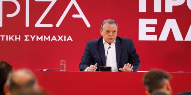 ΔΕΘ: Δείτε live τη συνέντευξη Τύπου του Σωκράτη Φάμελλου