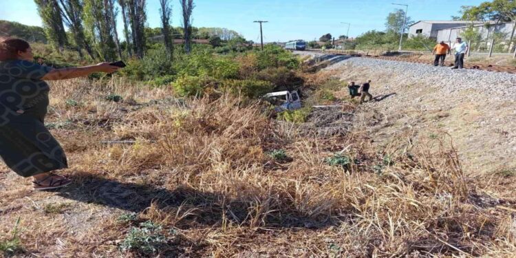 Σύγκρουση αγροτικού με τρένο στο Σουφλί σε αφύλακτη διάβαση – Τι απαντά η Hellenic Train