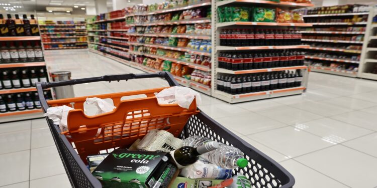 «Καμπάνα» άνω των 2,2 εκατ. ευρώ σε «Lidl» και «Σκλαβενίτης» – τι αφορούν τα πρόστιμα