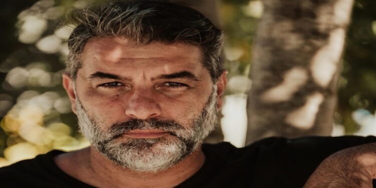 «Έκανα μία μ***κία»: Στην Ευελπίδων ο Βασίλης Μπισμπίκης – Το τηλεφώνημα του στη Δέσποινα Βανδή