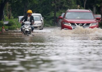 Βιετνάμ: Ένας νεκρός και 12 αγνοούμενοι από το πέρασμα του τυφώνα Μπουαλόι