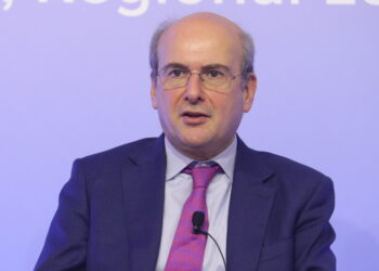 ΔΕΘ 2025: Παρεμβάσεις 1,5 δισ. ευρώ για τη μεσαία τάξη προανήγγειλε ο Χατζηδάκης