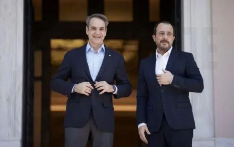 Ρωγμή στις σχέσεις Αθήνας – Λευκωσίας: Τα εμπόδια που επικαλείται η Κύπρος για την ηλεκτρική διασύνδεση – Πώς αντιδρά το Μαξίμου