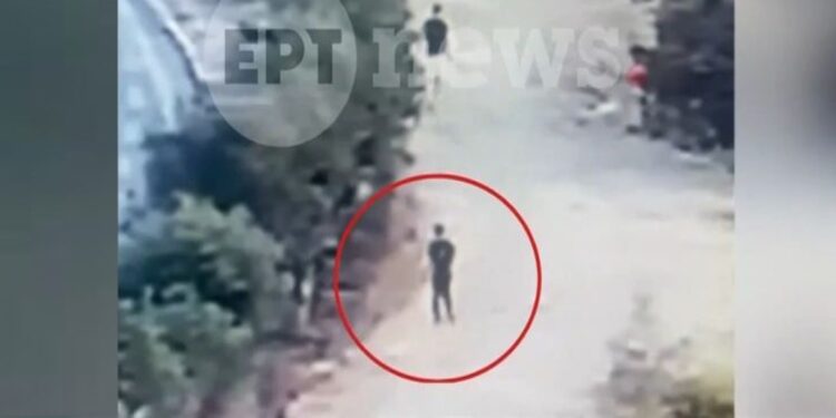 Βίντεο ντοκουμέντο με τον 32χρονο δράστη του εμπρησμού στον Υμηττό – Επιτέθηκε και σε ανήλικες στο Αιγάλεω