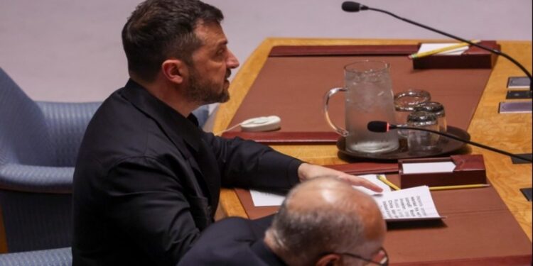 Ουκρανία: Ανακοίνωσε την αποκατάσταση των διπλωματικών σχέσεων με τη Συρία