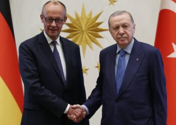 Μερτς – Ερντογάν: H συνάντηση που επισημοποίησε τη στροφή της Ευρώπης στην Τουρκία