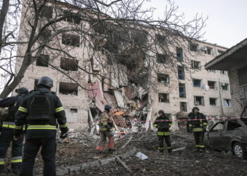 Επικίνδυνες αποστολές για Κυριάκη και Γιαννακόπουλου