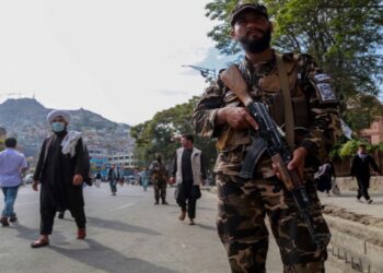 Πακιστάν και Αφγανιστάν συμφώνησαν να επαναλάβουν τις ειρηνευτικές συνομιλίες στην Κωνσταντινούπολη