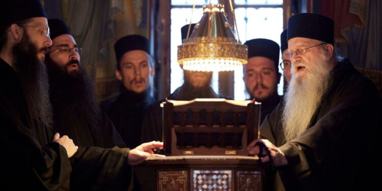 Άγιο Όρος: Ο «σχισματικός» του Κιέβου Επιφάνιος σε μοναστήρια εν μέσω αντιδράσεων