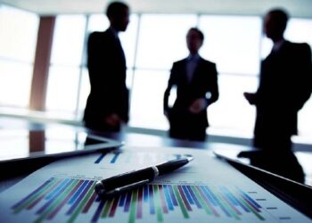 Ρεκόρ 10ετίας έσπασαν οι απολύσεις τον Σεπτέμβριο – Εργοδοτική… σημαία η μειωμένη εργασία