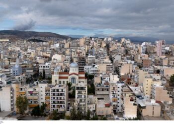 Ακίνητα: Σε νέα… ανηφόρα οι τιμές για ενοικίαση και αγορά