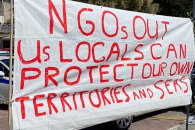 Κάτοικοι Αλοννήσου κατά Πρίγκιπα Αλβέρτου: Δεν θέλουμε αυτόκλητους φύλακες του τόπου μας