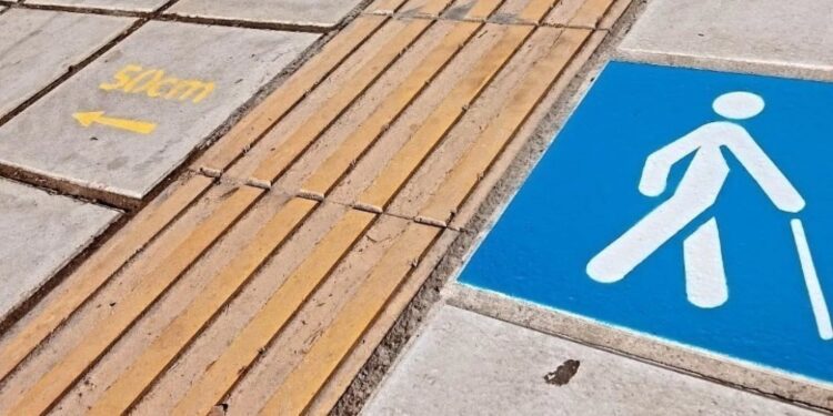 Παγκόσμια Ημέρα Λευκού Μπαστουνιού: Να δούμε κάθε εμπόδιο με διαφορετική ματιά