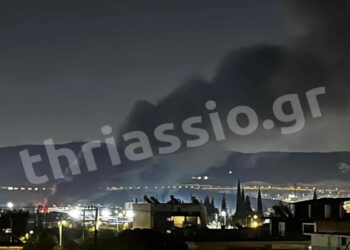 Εκρήξεις από φωτιά σε αποθήκες στον Ασπρόπυργο