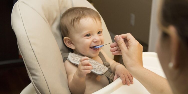 Η περιορισμένη πρόσληψη ζάχαρης στη βρεφική ηλικία προστατεύει την καρδιά στην ενήλικη ζωή