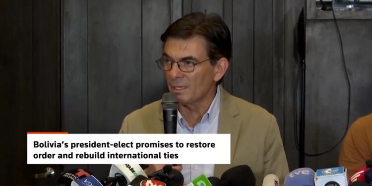 Βολιβία: Διαδηλώσεις για «νοθεία» μετά τη δεξιά στροφή