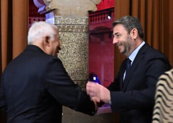 Συνάντηση Νίκου Ανδρουλάκη με τον Αντόνιο Κόστα στο Άμστερνταμ