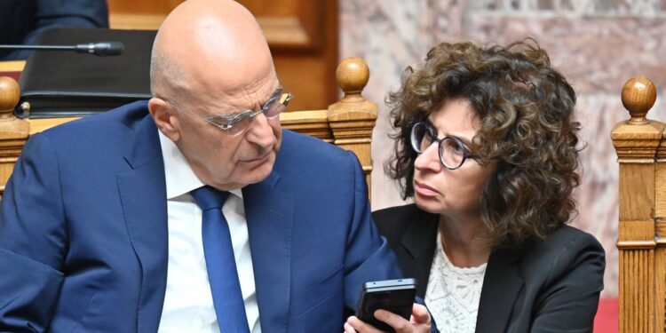 Κάτι ήθελε να πει, που δεν το είπε ο υπουργός Εθνικής Άμυνας