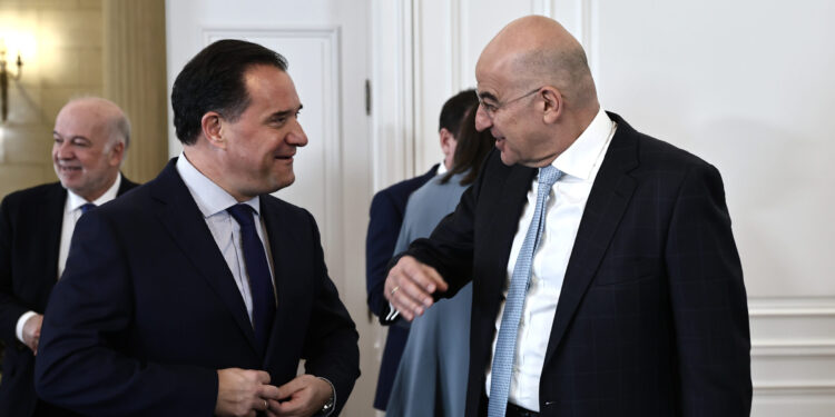 Γεωργιάδης για Δένδια: «Μόνο σε κώμα δεν θα μιλήσω»