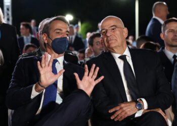 Μητσοτάκης – Δένδιας: Τώρα τους ένωσε ο Άγνωστος Στρατιώτης