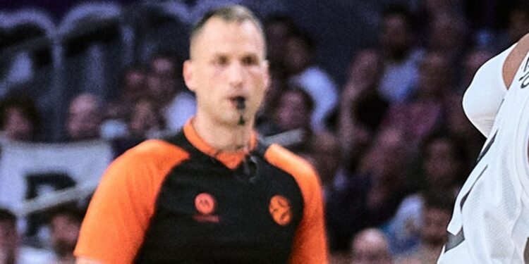 Συνελήφθη ο διαιτητής της Euroleague Ούρος Νίκολιτς – Βρέθηκαν 250.000 ευρώ στο σπίτι του
